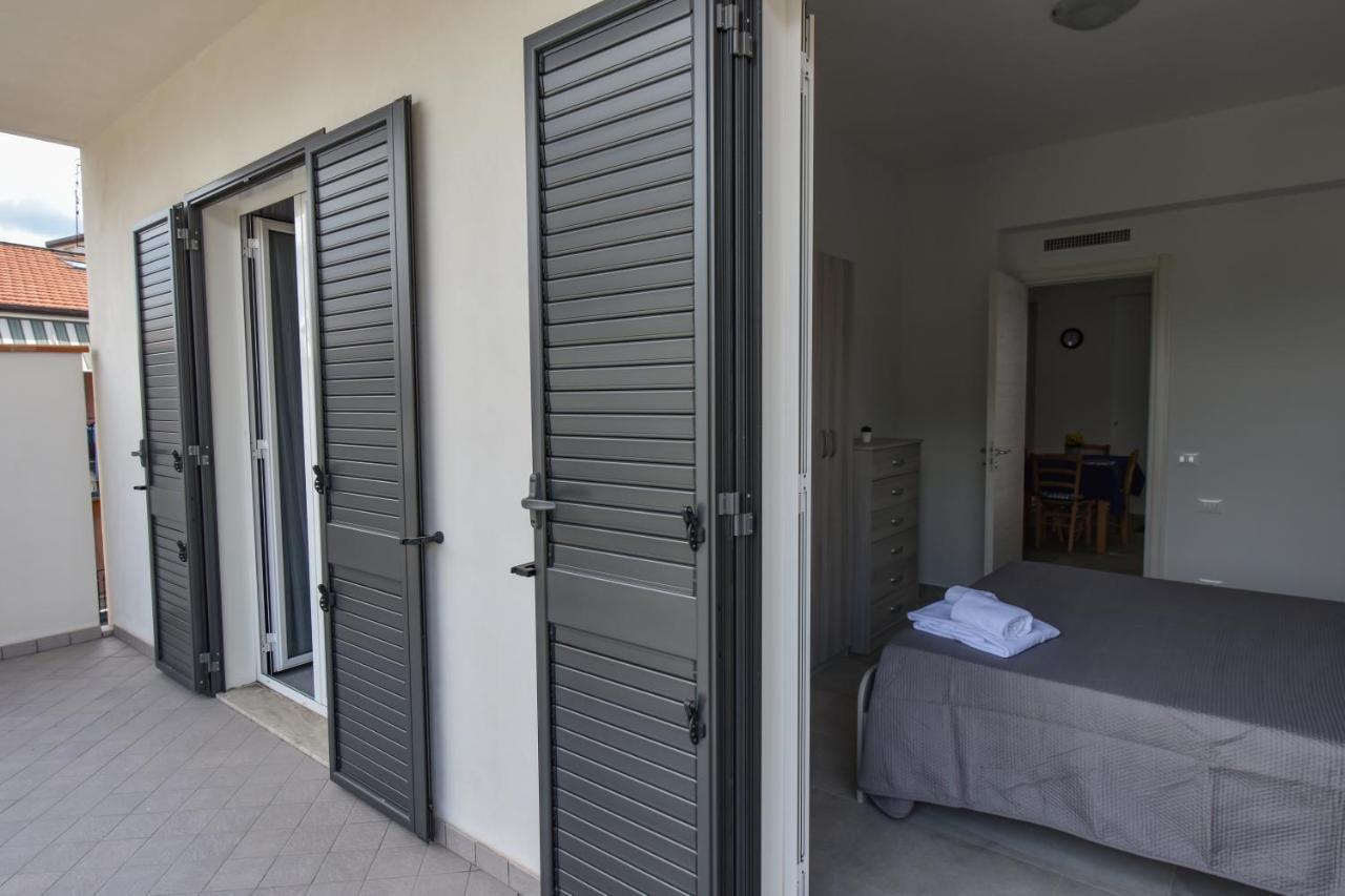 Case Vacanze Blue Sea Mascali Exterior photo