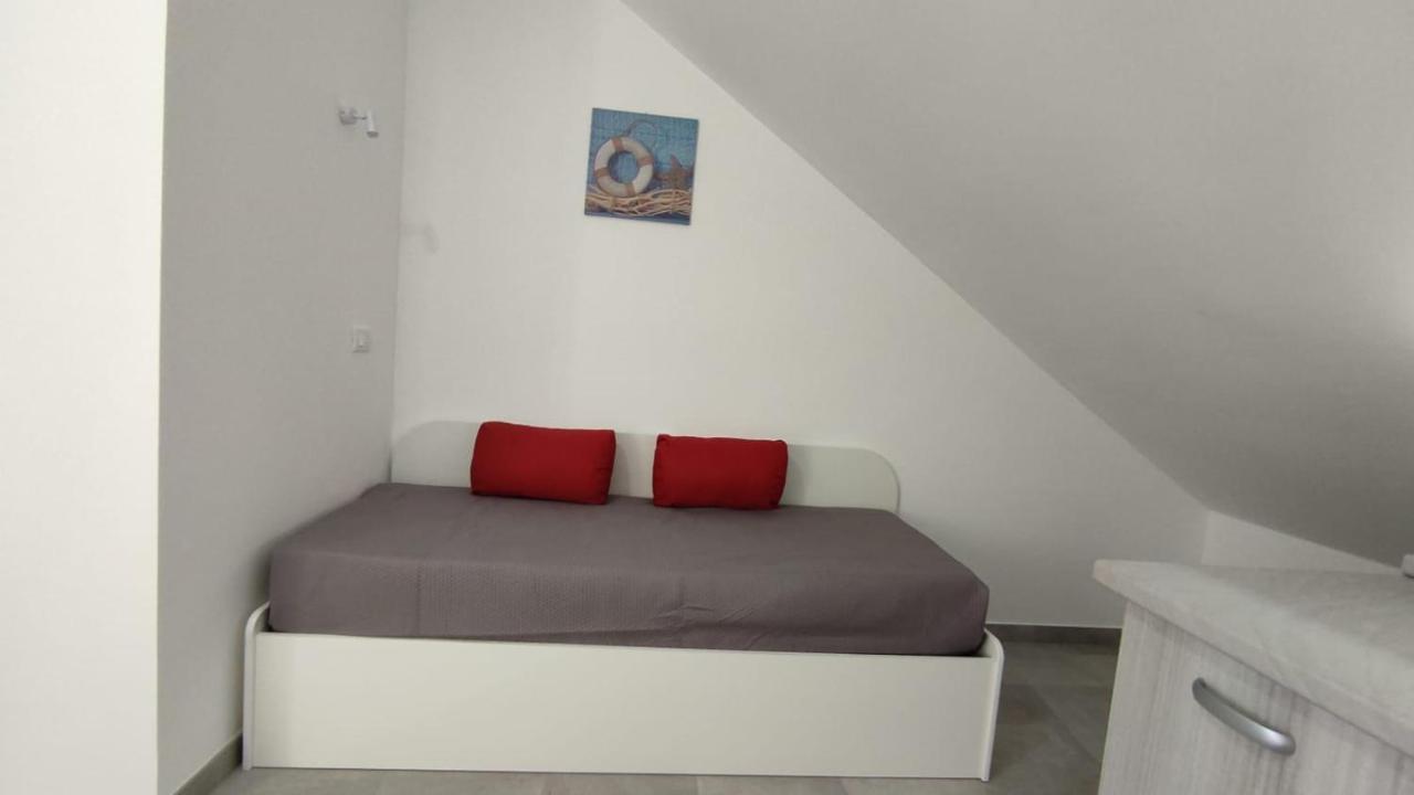 Case Vacanze Blue Sea Mascali Exterior photo